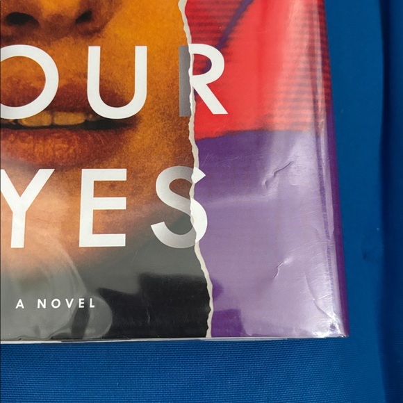 Don’t Open Your Eyes By Liv Constantine Hard Cover A Novel NWOTS - Picture 9 of 13